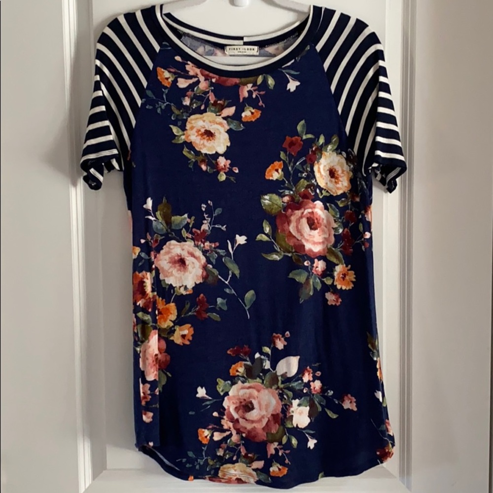 First 💗 Look Floral Tee